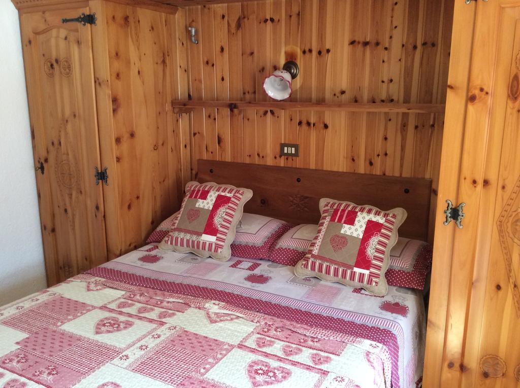B&B La Vieille Meison De Pappa Sarre Δωμάτιο φωτογραφία