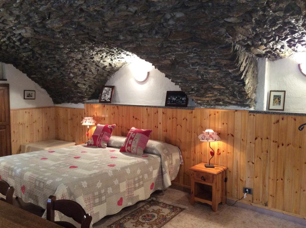 B&B La Vieille Meison De Pappa Sarre Εξωτερικό φωτογραφία